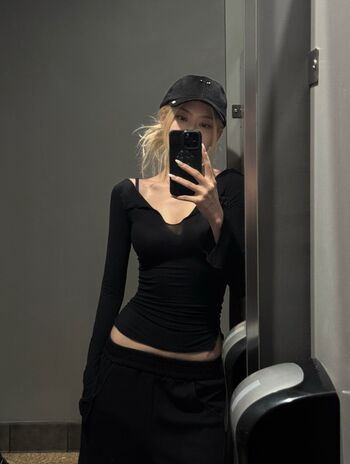 Full leaked Allissa shin private onlyfans photo