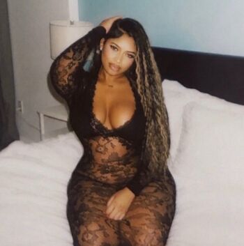 Full leaked Allurenoangel private onlyfans photo
