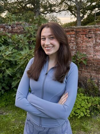 Ally Louks