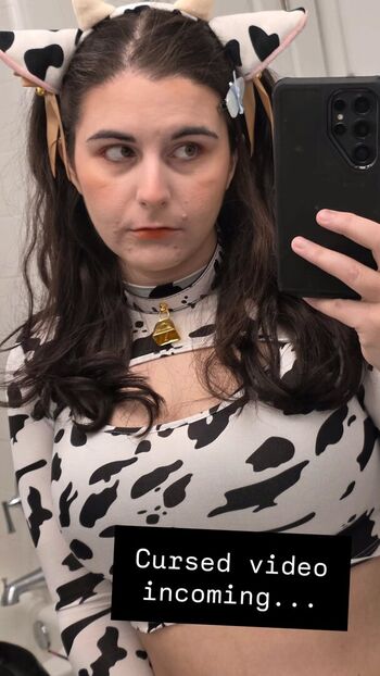 Full leaked Allylotl private onlyfans photo