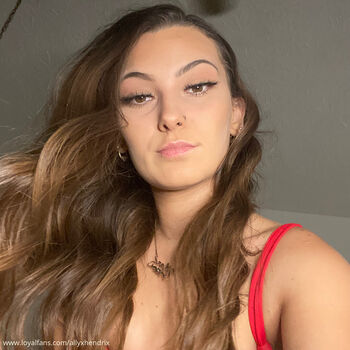 allyxhendrix