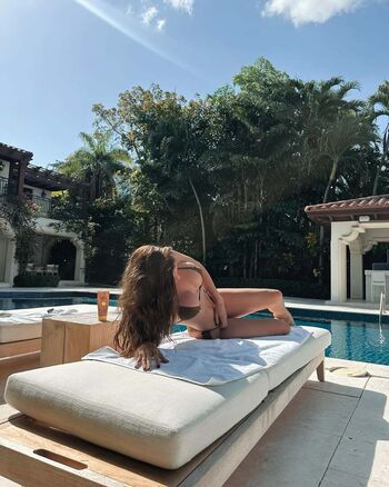 Full leaked Allyyyrose private onlyfans photo