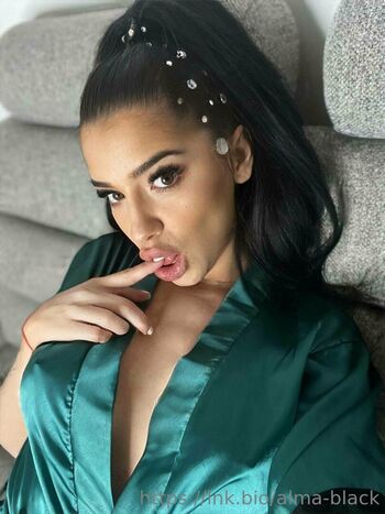 Full leaked Almablack  page private onlyfans photo