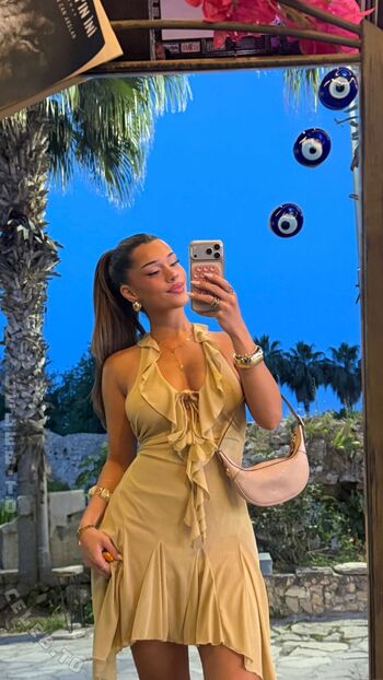 Full leaked Almira azemi private onlyfans photo