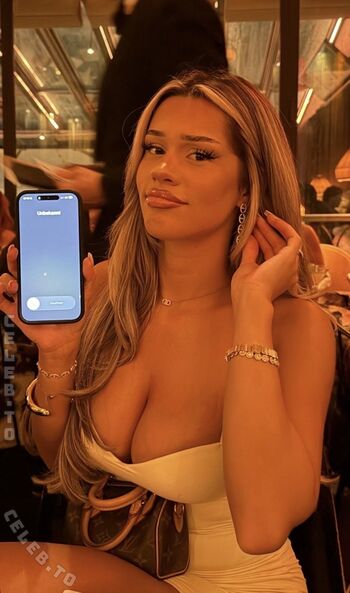 Full leaked Almira azemi private onlyfans photo