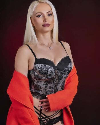 Full leaked Alona paz private onlyfans photo