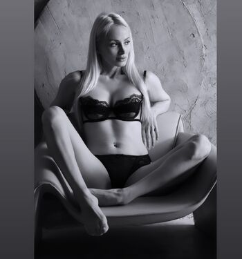 Full leaked Alona paz private onlyfans photo