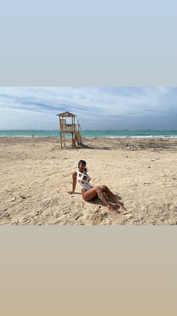 Full leaked Alondraquino private onlyfans photo