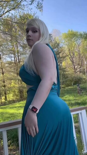 Full leaked Alsoamandarae private onlyfans photo