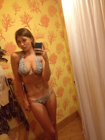 Full leaked Aly michalka private onlyfans photo