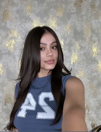 Full leaked Alysiairi page private onlyfans photo
