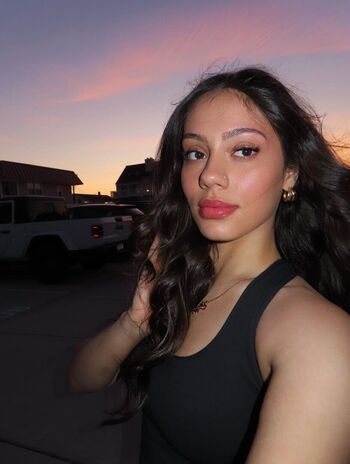 Full leaked Alysiairi private onlyfans photo