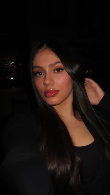 Full leaked Alysiairi private onlyfans photo