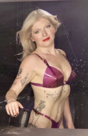 Full leaked Alyson mccoy private onlyfans photo