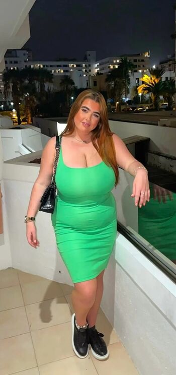 Full leaked Alyssa garbett private onlyfans photo