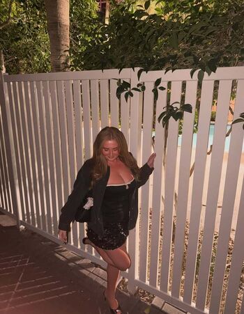 Full leaked Alyssaholmes private onlyfans photo