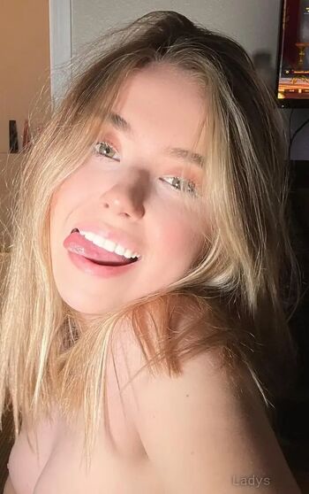 Full leaked Alyssahulsey private onlyfans photo