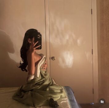 Full leaked Alzeah private onlyfans photo