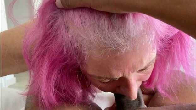 Full leaked Amalia hotwife private onlyfans photo