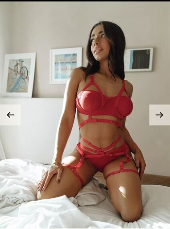 Full leaked Amaliaa t page private onlyfans photo