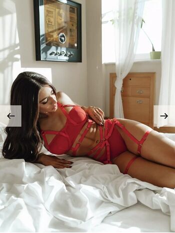 Full leaked Amaliaa t page private onlyfans photo