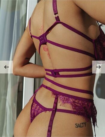 Full leaked Amaliaa t page private onlyfans photo