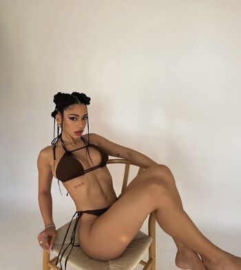 Full leaked Amaliaa t page private onlyfans photo