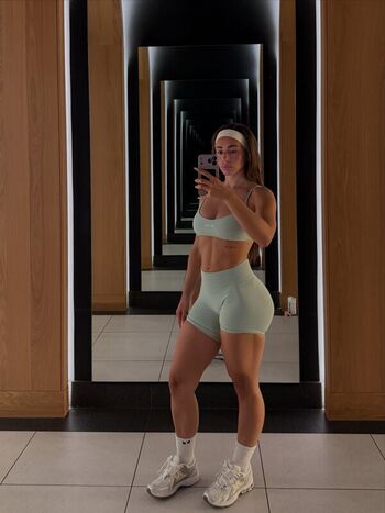 Full leaked Amaliaa t private onlyfans photo
