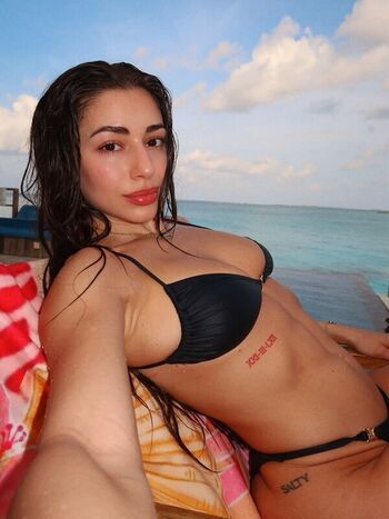 Full leaked Amaliaa t private onlyfans photo