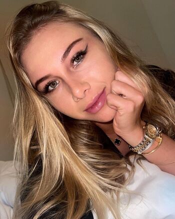 Full leaked Amanda anisimova page private onlyfans photo