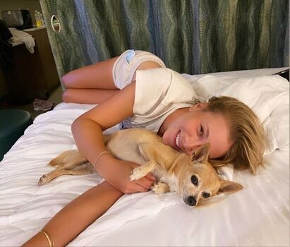 Full leaked Amanda anisimova page private onlyfans photo