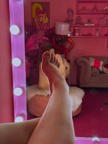 Full leaked Amandhafeetgirl private onlyfans photo
