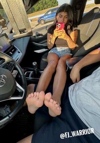 Amateur Feet Fetish