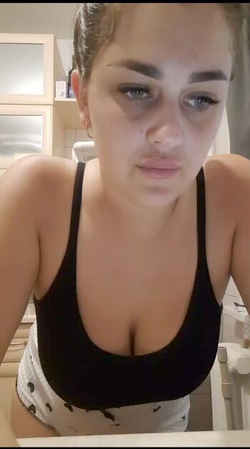 Full leaked Amateur streamers page private onlyfans photo