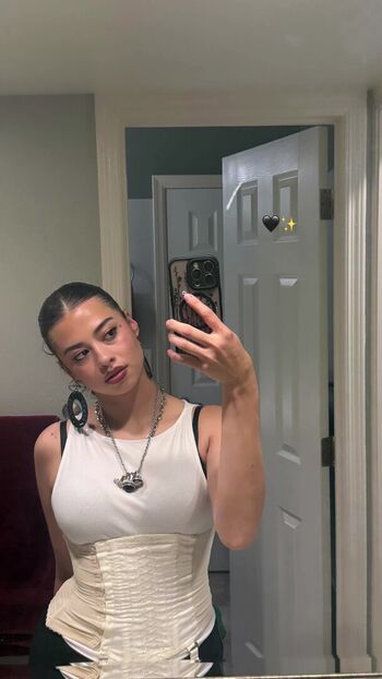 Amber Midthunder