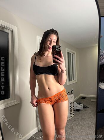 Full leaked Ameliab fit private onlyfans photo