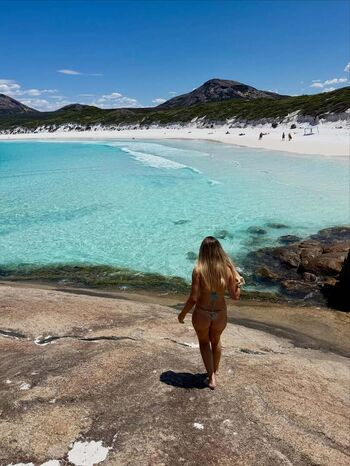 Full leaked Amelie browne private onlyfans photo