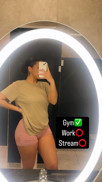 Full leaked Amg butter private onlyfans photo