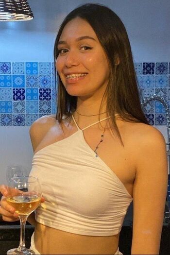 Full leaked Amiga private onlyfans photo