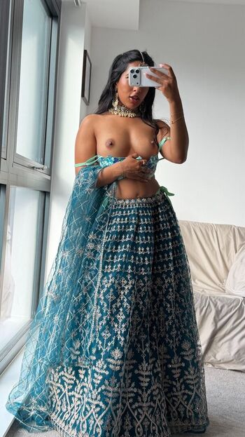 Full leaked Amira khan private onlyfans photo