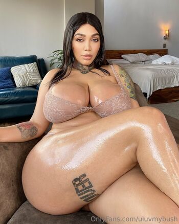 Full leaked Amorazz amora luv private onlyfans photo