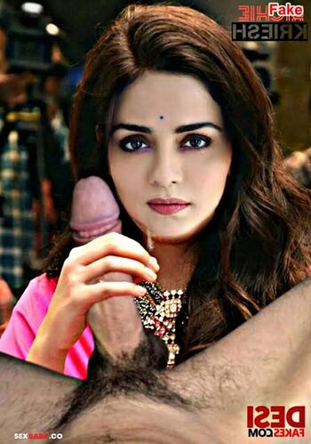 Amruta Khanvilkar