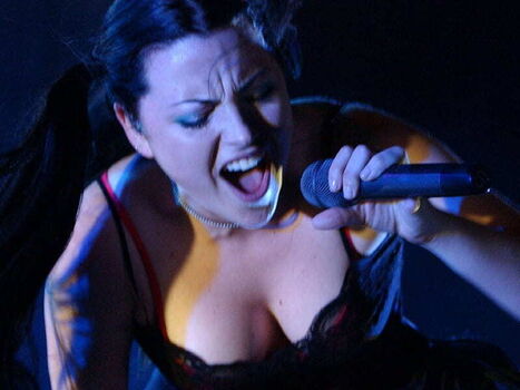 Full leaked Amy lee page private onlyfans photo