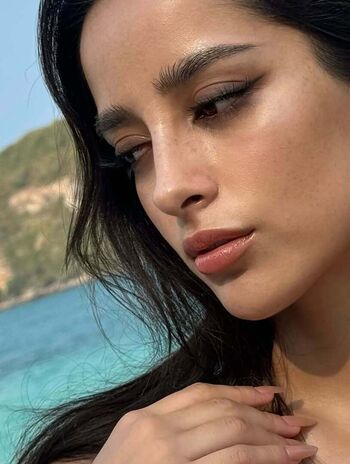 Full leaked Amy viranya berry page private onlyfans photo