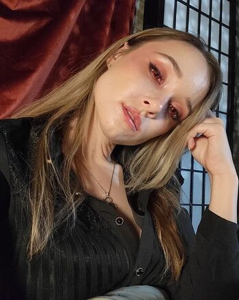 Full leaked Amykay asmr private onlyfans photo