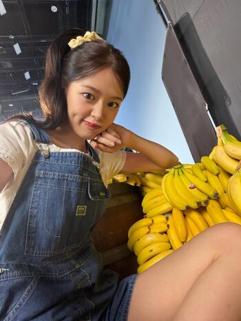 An Yujin 안유진 |