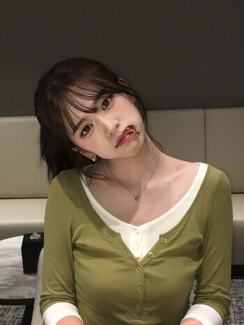 Full leaked An yujin page private onlyfans photo