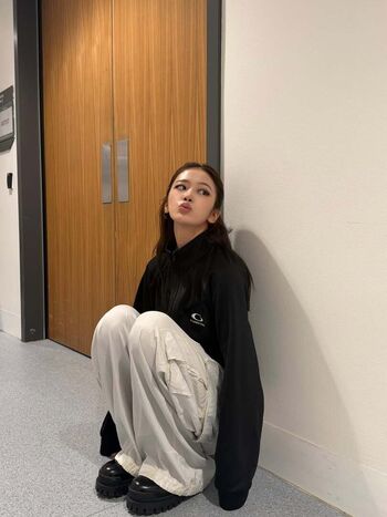 Full leaked An yujin private onlyfans photo