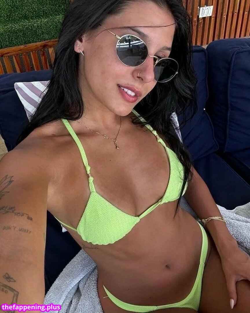 Ana Castela