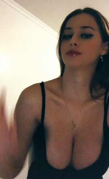 Full leaked Ana jlia alves private onlyfans photo